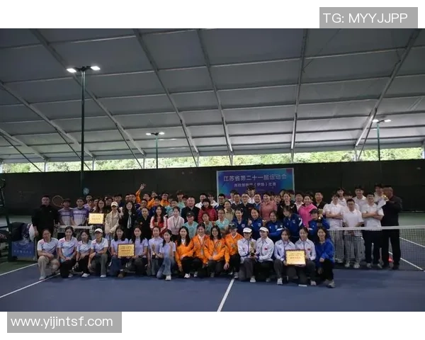 南京网球队荣登全国网球速度排行榜第四名展现出色实力与潜力 南京网球队荣登全国网球速度排行榜第四名展现出色实力与潜力