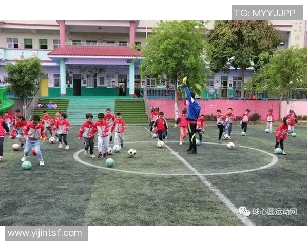 足球明星与幼儿园的奇妙结合让孩子们在快乐中成长 足球明星与幼儿园的奇妙结合让孩子们在快乐中成长